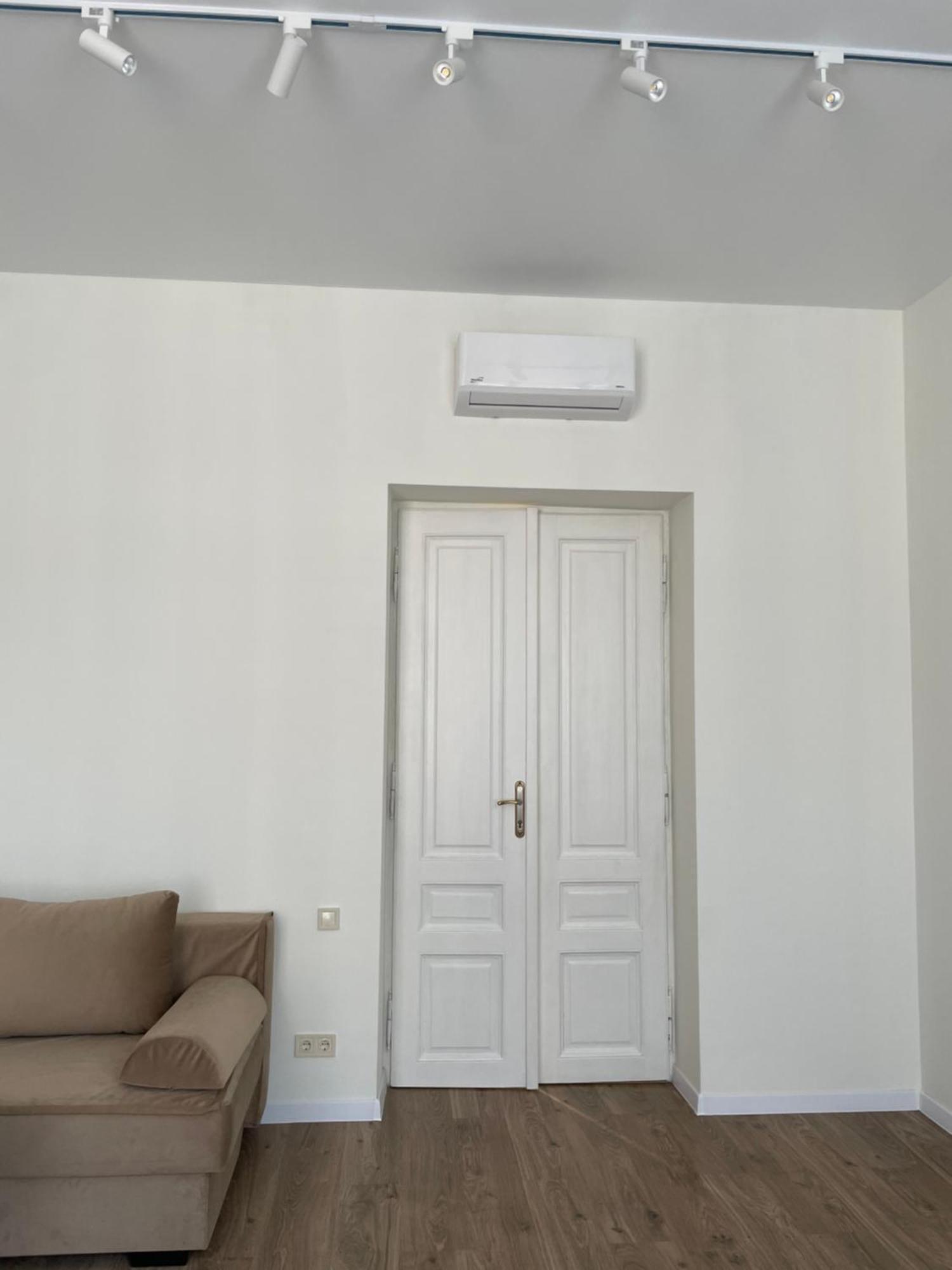 Ferienwohnung Тиктора, 3 Центр Lemberg Exterior foto